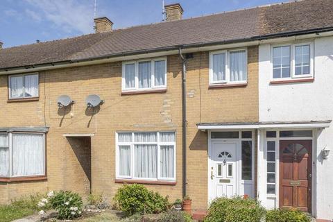 3 bedroom terraced house to rent, Thirston Path, Borehamwood WD6