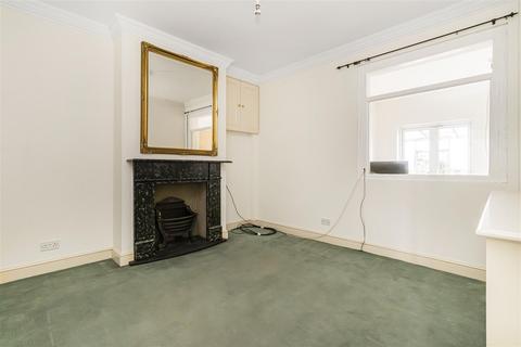 3 bedroom terraced house for sale, Kingthorpe Terrace, Neasden