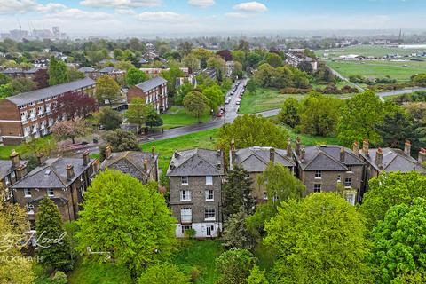 3 bedroom apartment for sale, Vanbrugh Park, London