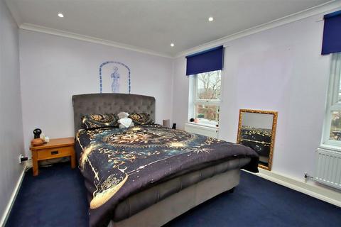 7 Hackney Close, Borehamwood, WD6 2SL