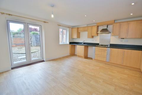 4 bedroom terraced house for sale, Sir John Fogge Avenue, Repton Park, Ashford, Kent, TN23