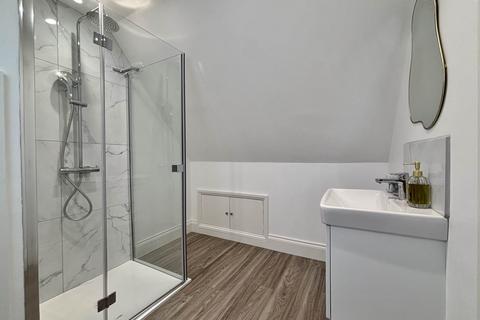 14 Aubrey Close, Marlborough, SN8 1TS
