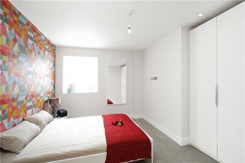 3 bedroom apartment for sale, London W6