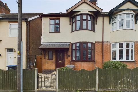 4 bedroom semi-detached house for sale, Trinity Vicarage Road, Hinckley