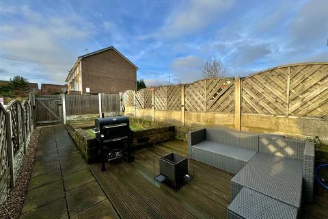127 Greenside, Mapplewell, Barnsley, S75 6AX