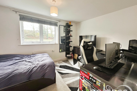 34 Divot Way, Basingstoke, RG24 9YE