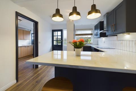 53 Cliveden Close, Cambridge, CB4 3LX