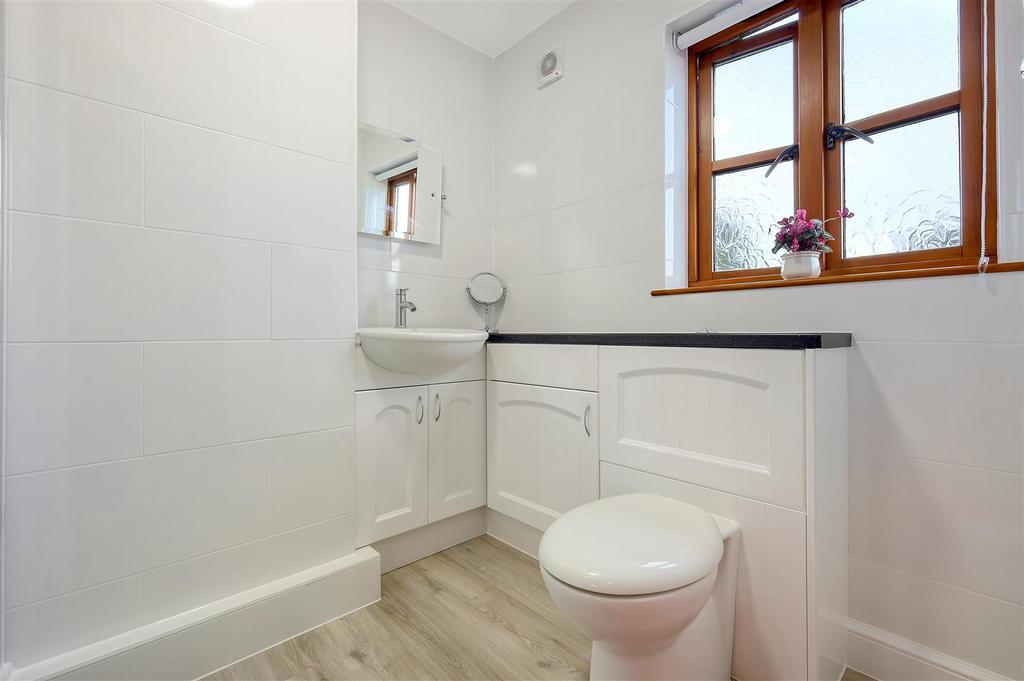 En suite shower room