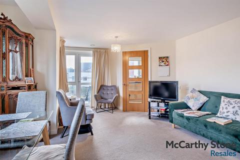 2 bedroom apartment for sale, Somers Brook Court Foxes Road, Newport, Hampshire, PO30 5UN