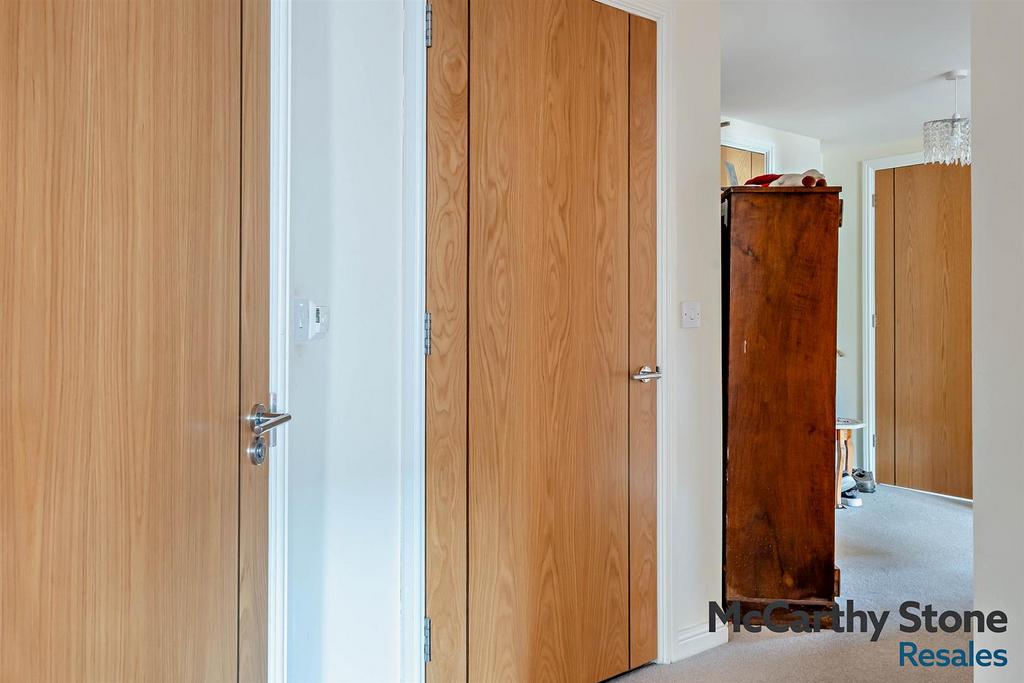 8629804-interior20-800.jpg