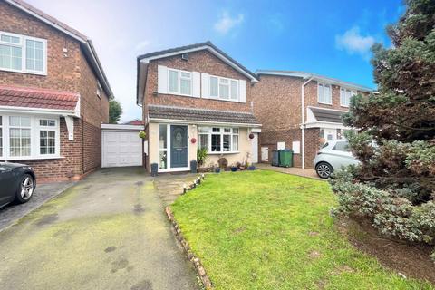 3 bedroom detached house for sale, Gladstone Drive, Oldbury B69