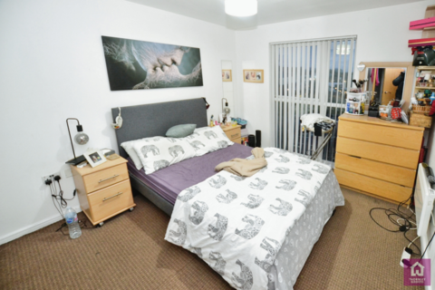 2 bedroom flat for sale, 5 Stillwater Drive, Sports City, Openshaw, Manchester, M11