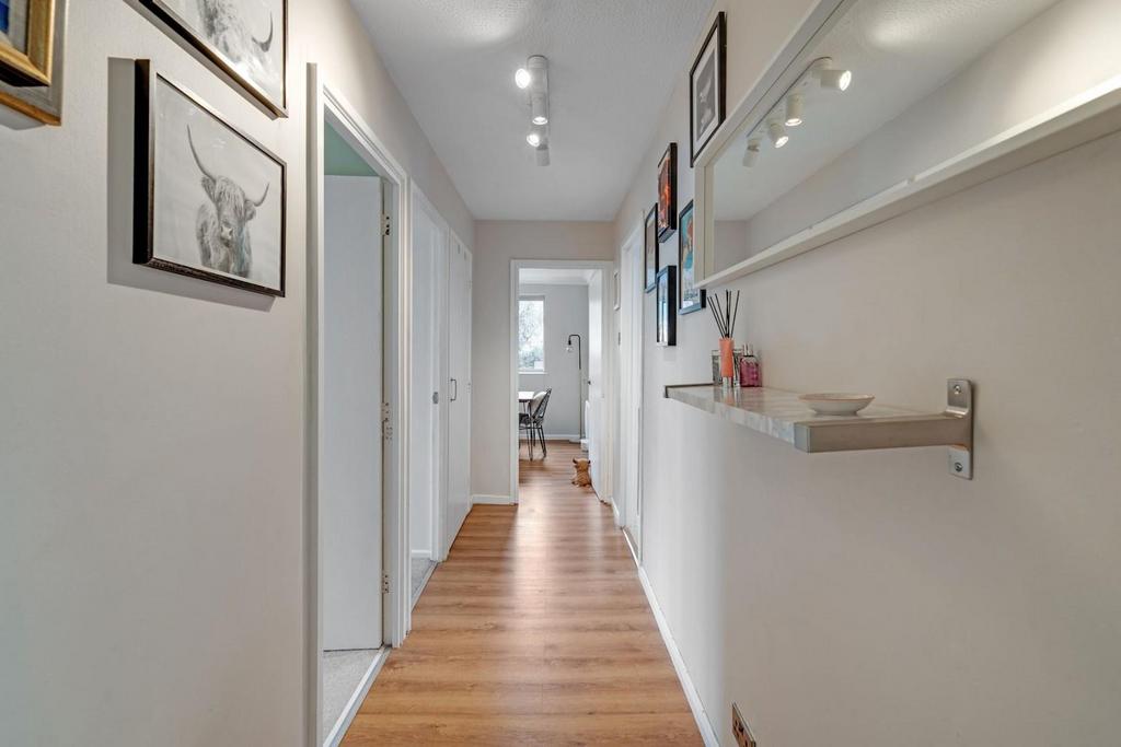 15-0c4d81909 - Prop WPen - NS - 2 Ashurst Close SE2