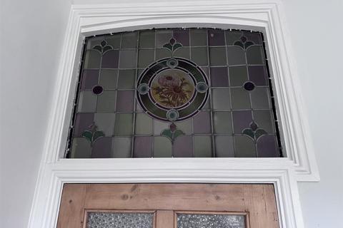 undefined, 5 Beach Road, Menai Bridge