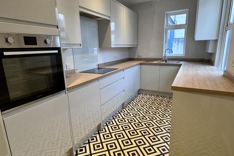 undefined, 5 Beach Road, Menai Bridge