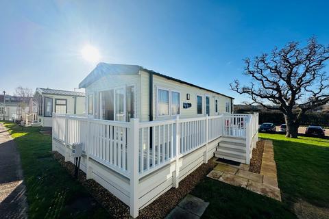 2 bedroom static caravan for sale, Perowne Way Sandown