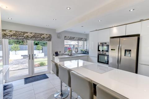 49 Dawson Road, Bromsgrove, B61 7JF