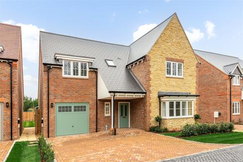 4 bedroom detached house for sale, New Road, Dinton, Aylesbury, Buckinghamshire, HP17