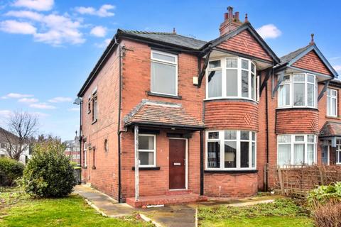 4 bedroom semi-detached house for sale, Becketts Park Drive, Leeds, West Yorkshire