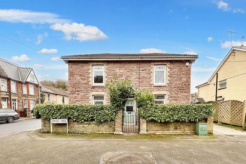 3 bedroom detached house for sale, Danygraig Road, Risca, NP11