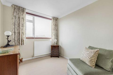 35 Stratton Road, Sunbury-on-thames, TW16 6PH