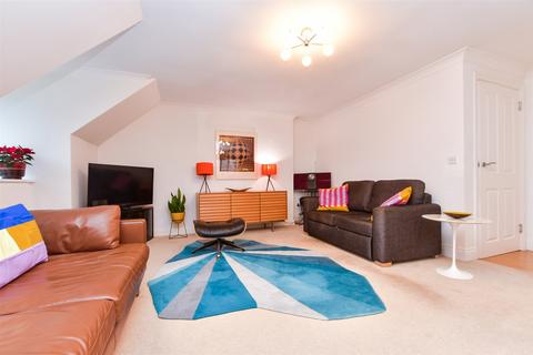 2 bedroom apartment for sale, Godstone Road, Whyteleafe, Surrey