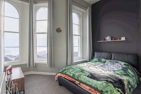 1 bedroom flat for sale, Atlantic Road, Hillside