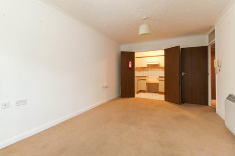 1 bedroom retirement property for sale, Victoria Road North, Southsea