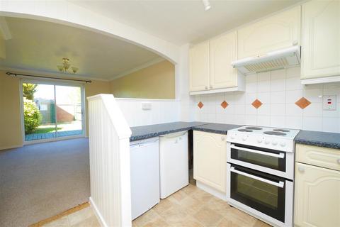 2 bedroom semi-detached house to rent, Kennet Close, Berinsfield OX10