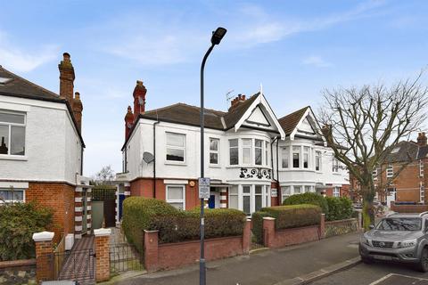 4 bedroom flat to rent, 133-143 Olive Road, London NW2