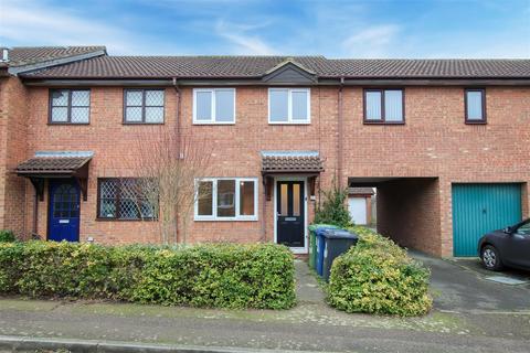 2 bedroom terraced house to rent, The Oaks, Cambridge CB24