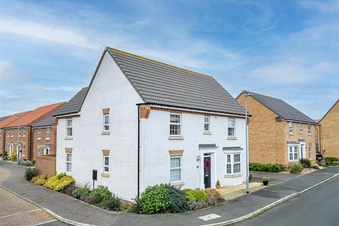 4 bedroom detached house for sale, Salvin Road, Stamford Bridge, York YO41 1SD