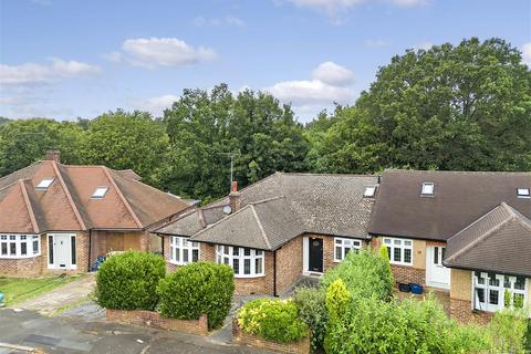 4 bedroom semi-detached house for sale, Newlands Road, Woodford Green IG8