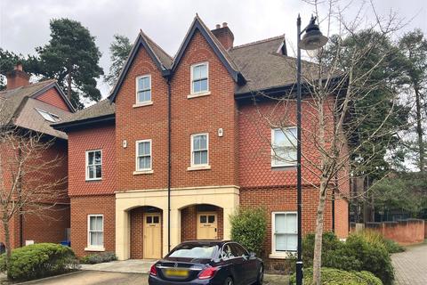 Queensbury Gardens, Ascot, Berkshire, SL5