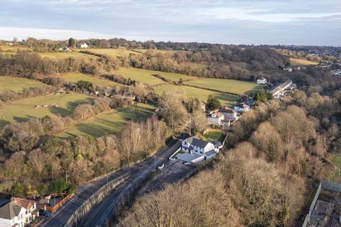 5 bedroom detached house for sale, Risca Road, Rogerstone, Newport