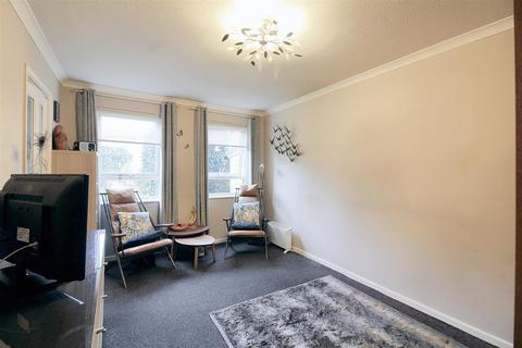 Studio for sale, Poplar Road, Aylesbury