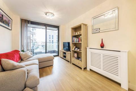 1 bedroom flat to rent, Agnes George Walk, London E16