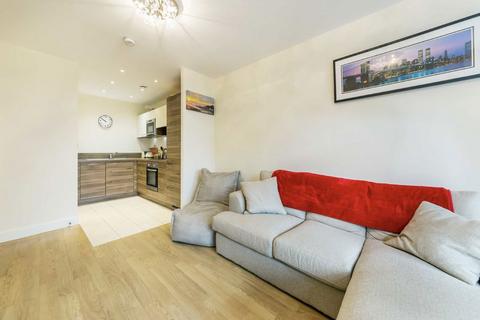 1 bedroom flat to rent, Agnes George Walk, London E16