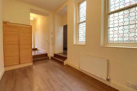 2 bedroom flat for sale, Fore Street, Ilfracombe, Devon, EX34 9DW