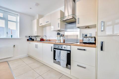 2 bedroom apartment for sale, Grace Bartlett Gardens, Chelmsford CM2