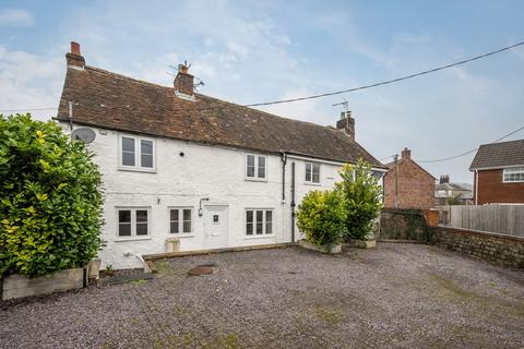 2 bedroom cottage for sale, Smallbrook Road, Warminster, BA12