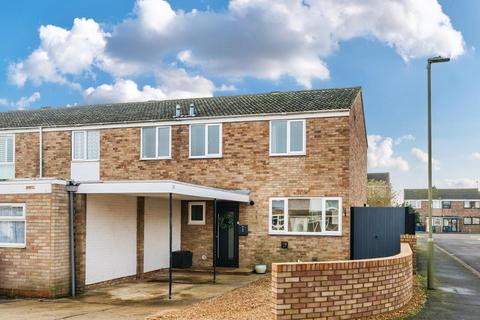 3 bedroom end of terrace house for sale, Bicester,  Oxfordshire,  OX26