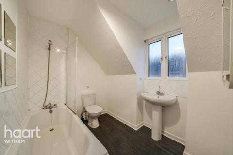 21 Constance Close, Witham, CM8 1XL