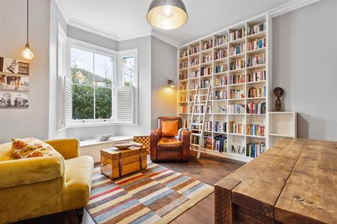 4a Church Path, London, W4 5BJ