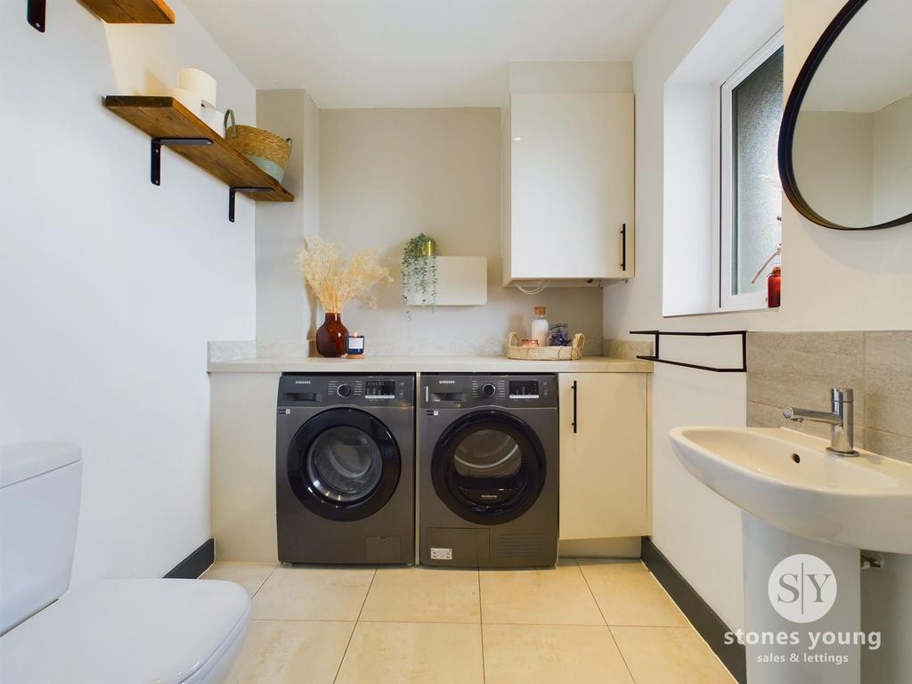 Utility Room/WC