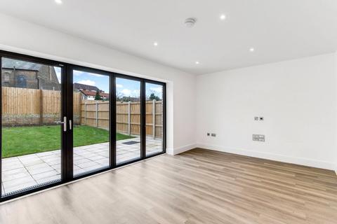 4 bedroom house for sale, Torus Way, Childs Hill