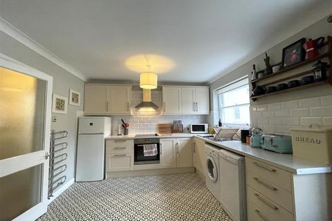 undefined, Chainpier house, Brighton