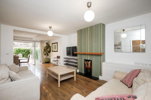 4 bedroom semi-detached house for sale, Alwyn Gardens, Acton