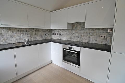 2 bedroom flat for sale, Windmill Road, TW8