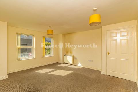 2 bedroom flat for sale, Chorley Road, Bolton BL5